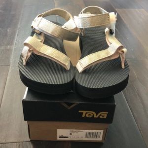 New Teva Midform 8 Gold